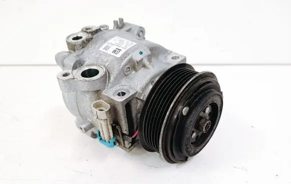 Buick Encore I Air conditioning (A/C) compressor (pump) 42698420 AKT200A446