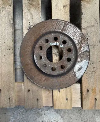 Volkswagen Golf V Front brake disc