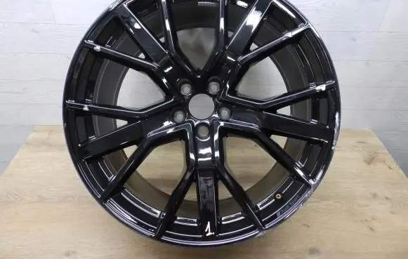 Audi e-tron R21 alloy rim 