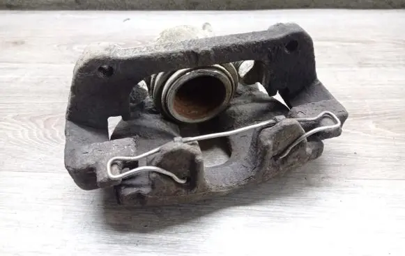 Volvo V70 Front brake caliper