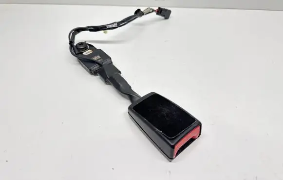 Ford Focus Front seatbelt buckle 8A53610D66BA CJ5461208A1EW