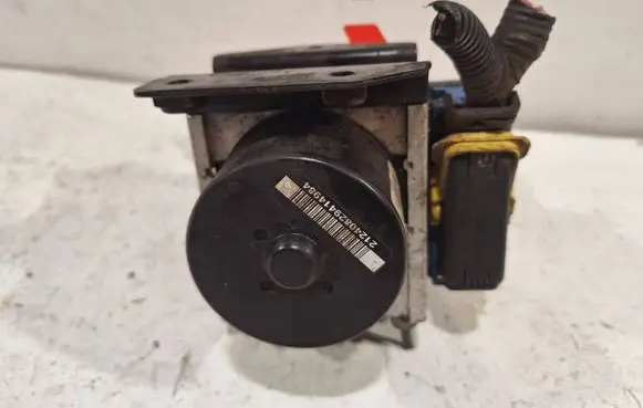 Renault Twingo II ABS Pump 10.0970-1409.3