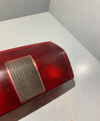 Volvo S70 V70 V70 XC Rear/tail lights 3512424 3512318