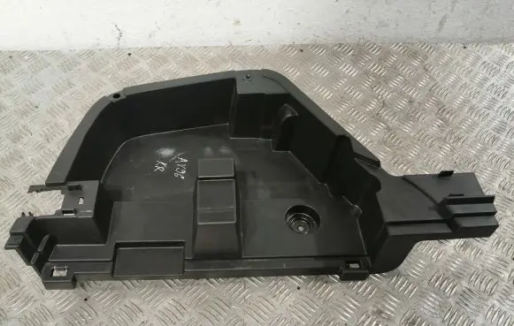 Toyota Avensis T270 Glove box in trunk 6499705030
