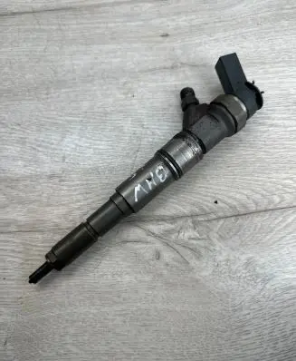BMW X5 E53 Fuel injector 7789661 G17789661