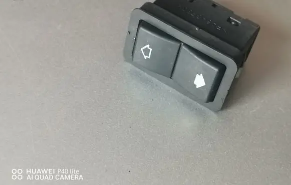 BMW 5 E39 Electric window control switch