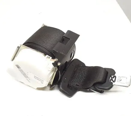BMW 6 F06 Gran coupe Rear seatbelt 7247667