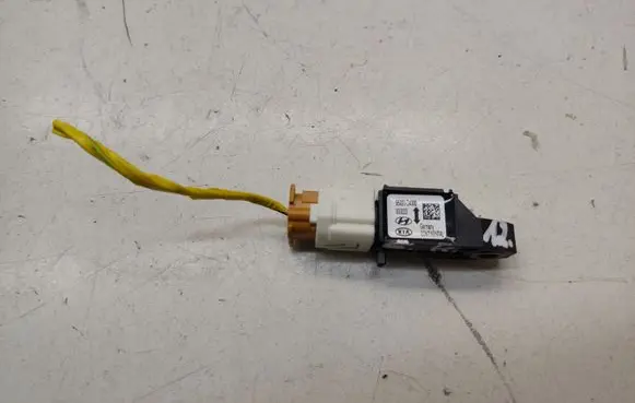 KIA Optima Airbag deployment crash/impact sensor 95920D4000