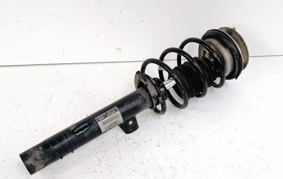 BMW 1 E82 E88 Front shock absorber/damper 6786030 824903005080