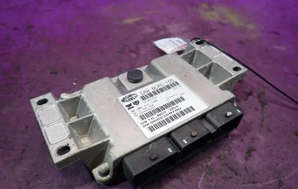 Mercedes-Benz E C207 W207 Engine control unit/module ECU 