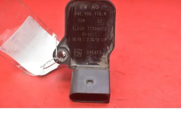 Skoda Citigo High voltage ignition coil 04E905110M