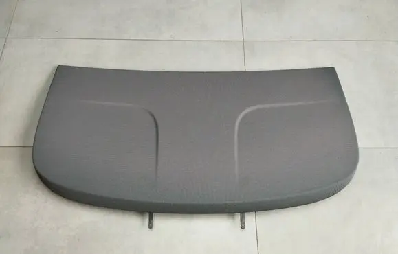 Parcel shelf