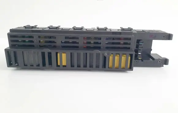 Mercedes-Benz E W211 Fuse module 2115455601 5DK00804757