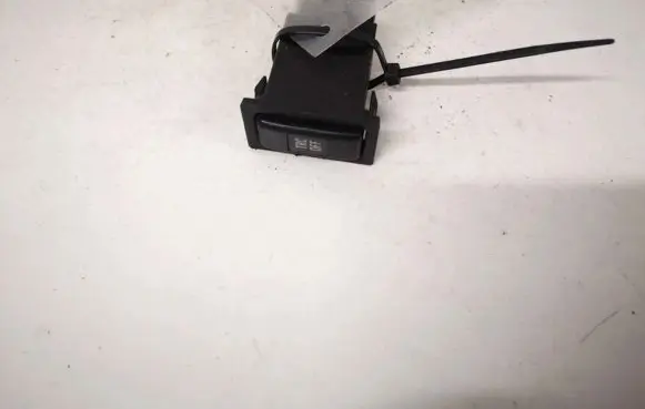 Traction control (ASR) switch