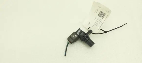 Mazda 3 II Crankshaft position sensor J5T30571