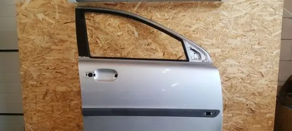 Volvo XC90 Front door