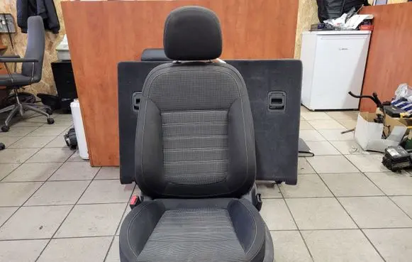 Opel Insignia A Front driver seat 