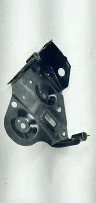 Subaru Outback (BS) Battery tray
