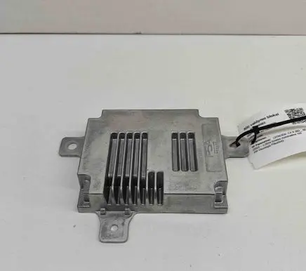 Citroen C4 II Sound amplifier 9831389780