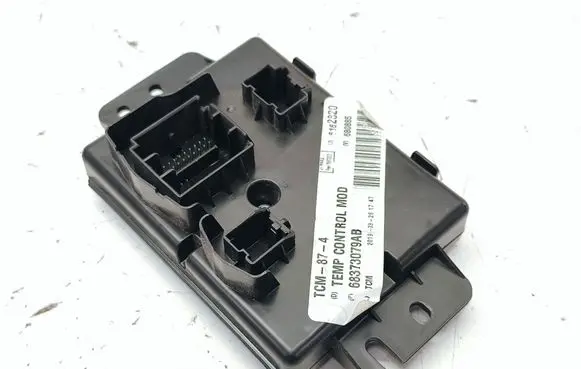 Chrysler Pacifica Air conditioning/heating control unit P68373079AB