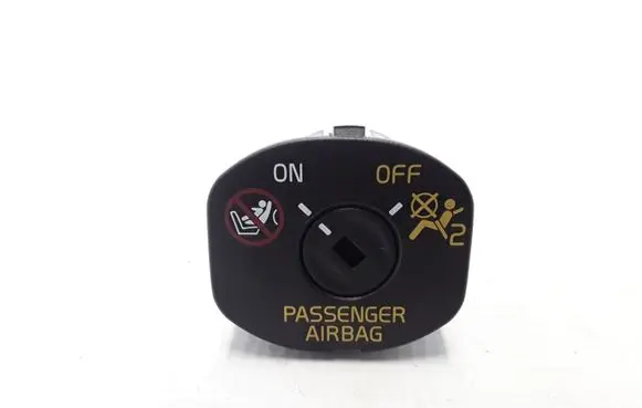Passenger airbag on/off switch