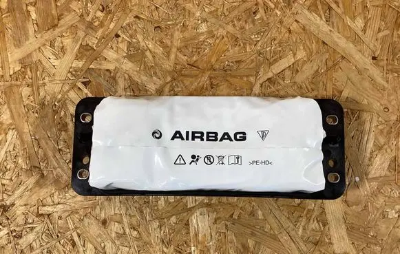Porsche Macan (95B) Passenger airbag 95b880204b