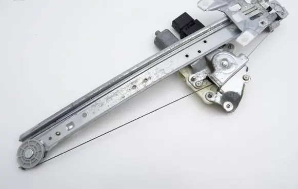 Mercedes-Benz A W168 Rear door window regulator with motor 0130822024