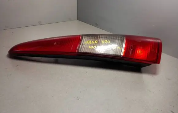Volvo S70 V70 V70 XC Rear/tail lights 3512321