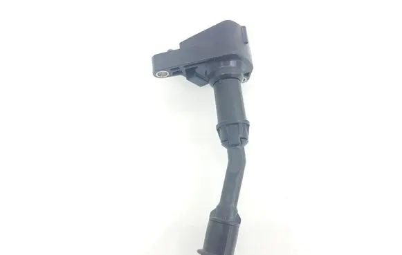 Ford Fusion II High voltage ignition coil DS7G12A366BB D5E1G DS7G12A366