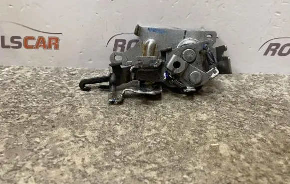 Honda CR-V Seat back rest lock catch 