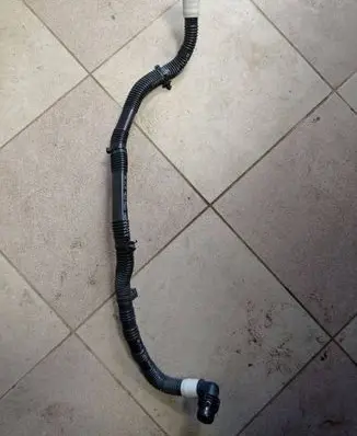 Tesla Model X Electric car engine cooling hoses/pipes 158890500D