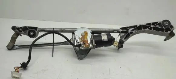 Mercedes-Benz C W203 Wiper motor A2038200342