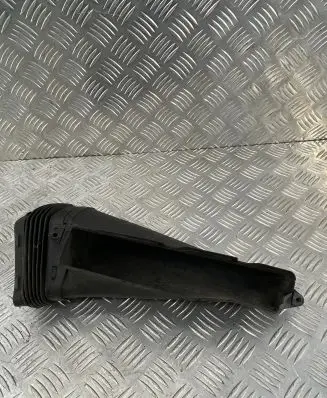 Audi A7 S7 4G Air intake duct part 4G0129624D