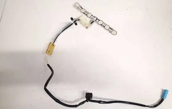Volkswagen Golf V Seat heating element 1k0963553