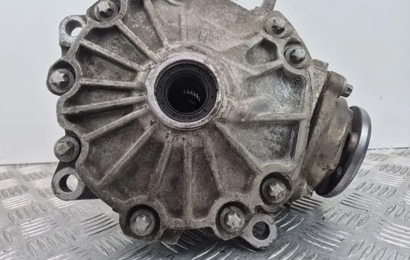 Mercedes-Benz E W212 Front differential A2213350108