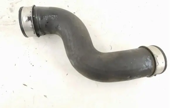 Mercedes-Benz E W211 Intercooler hose/pipe 2115282882 A2115282882