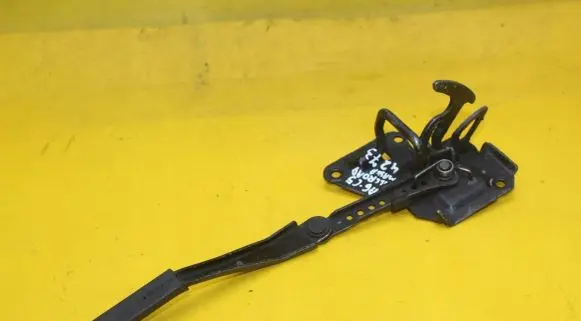 Audi A6 Allroad C5 Engine bonnet/hood lock/latch loop/hook 