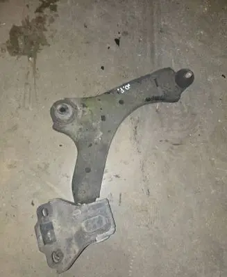 Ford Mondeo MK IV Front lower control arm/wishbone