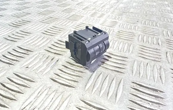 Skoda Fabia Mk1 (6Y) Headlight level height control switch 5J0941333A