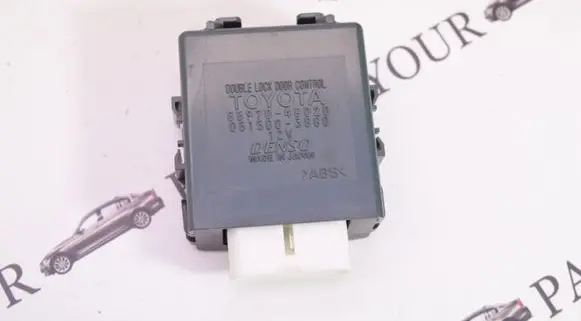 Lexus RX 330 - 350 - 400H Door central lock control unit/module 8597048020