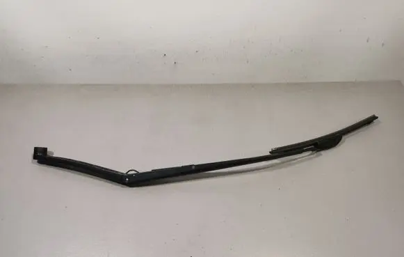 Hyundai i30 Windshield/front glass wiper blade 