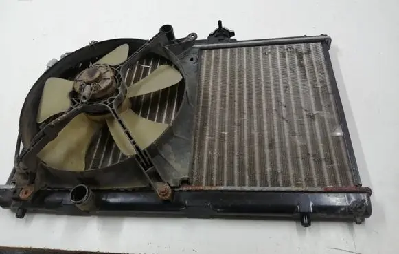 Toyota Celica T200 Coolant radiator
