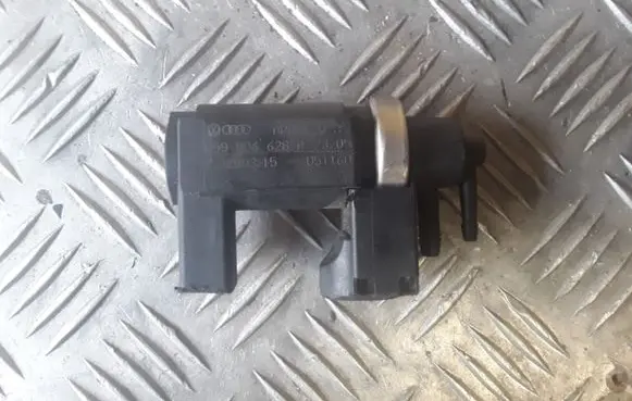 Audi A6 S6 C6 4F Turbo solenoid valve 059906628A 72290315