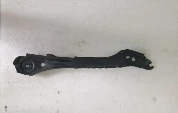 Chevrolet Camaro Rear control arm 23328155C
