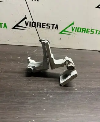 Peugeot Bipper Front door hinge set 