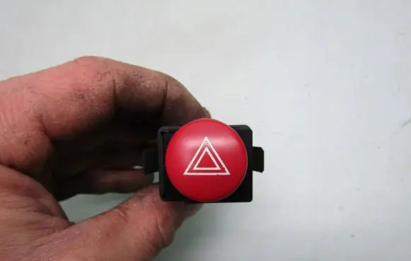 Seat Ibiza III (6L) Hazard light switch 6L1953235A