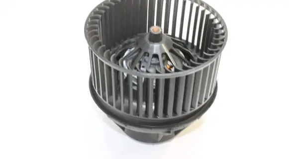Ford Kuga II Heater fan/blower AV6N18456BA