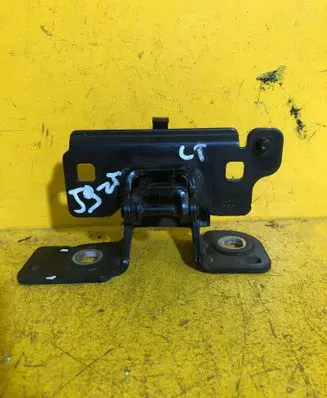Peugeot 508 RXH Tailgate/trunk/boot hinge 9687860480