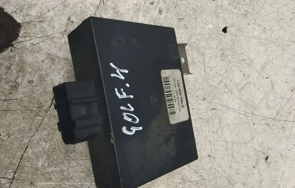 Volkswagen Golf IV Comfort/convenience module 1J0959799Q 5DK00795150