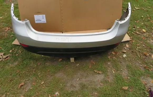 Renault Fluence Rear bumper